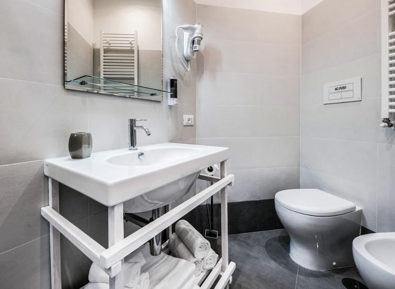 Lele Rooms San Lorenzo Roma Exterior foto